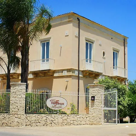 Hotel Hotel Villa Fanusa 4*