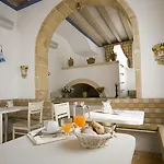 Hotel Villa Fanusa 4*