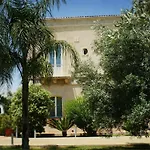 Hotel Villa Fanusa מלון פנוסה