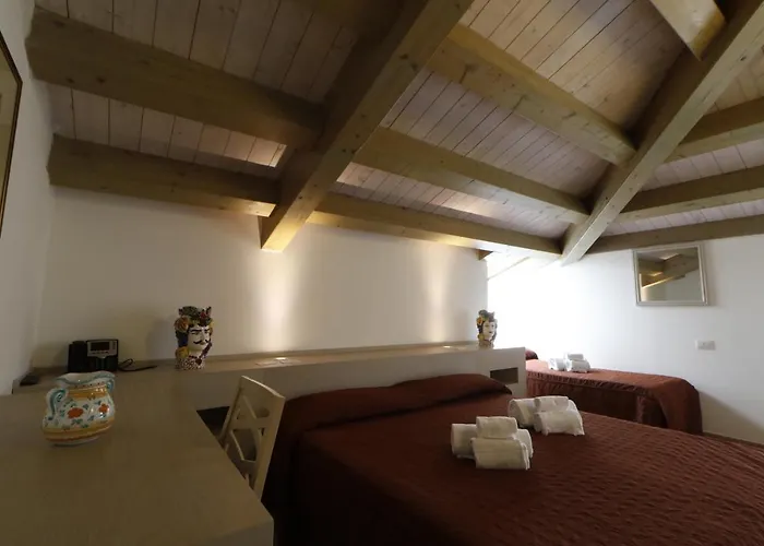 Hotel Villa Fanusa Hotell 4*