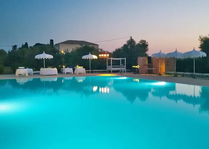 Hotel Villa Fanusa Hotell 4*