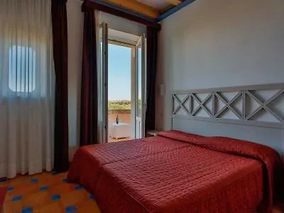 Hotel Villa Fanusa 4*